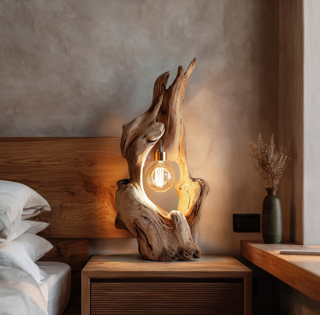 Handcrafted Driftwood Table Lamp – Rustic Natural Wood Bedside Lighting