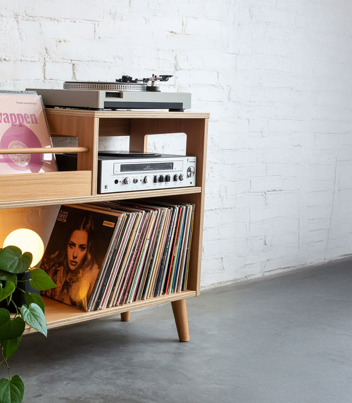 Mid-Century Modern Record Player Stand with Vinyl Storage – Solid Wood Turntable Table