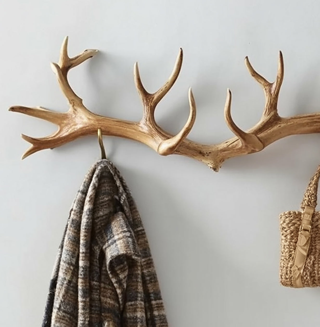 Antler Coat Rack – Rustic Handmade Wall Hook for Home & Office