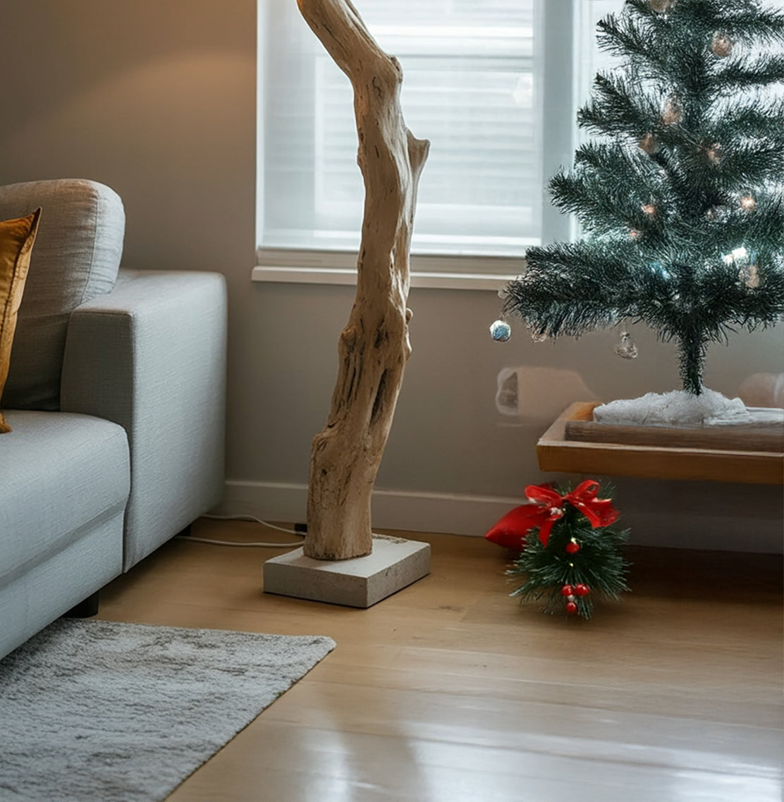 Natural Driftwood Floor Lamp with Fabric Shade – Rustic Wooden Standing Light for Living Room Decor